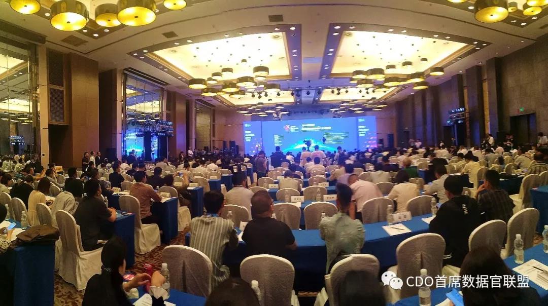 億信華辰連續(xù)三年蟬聯(lián)商務(wù)智能第一，數(shù)據(jù)治理榮登五強